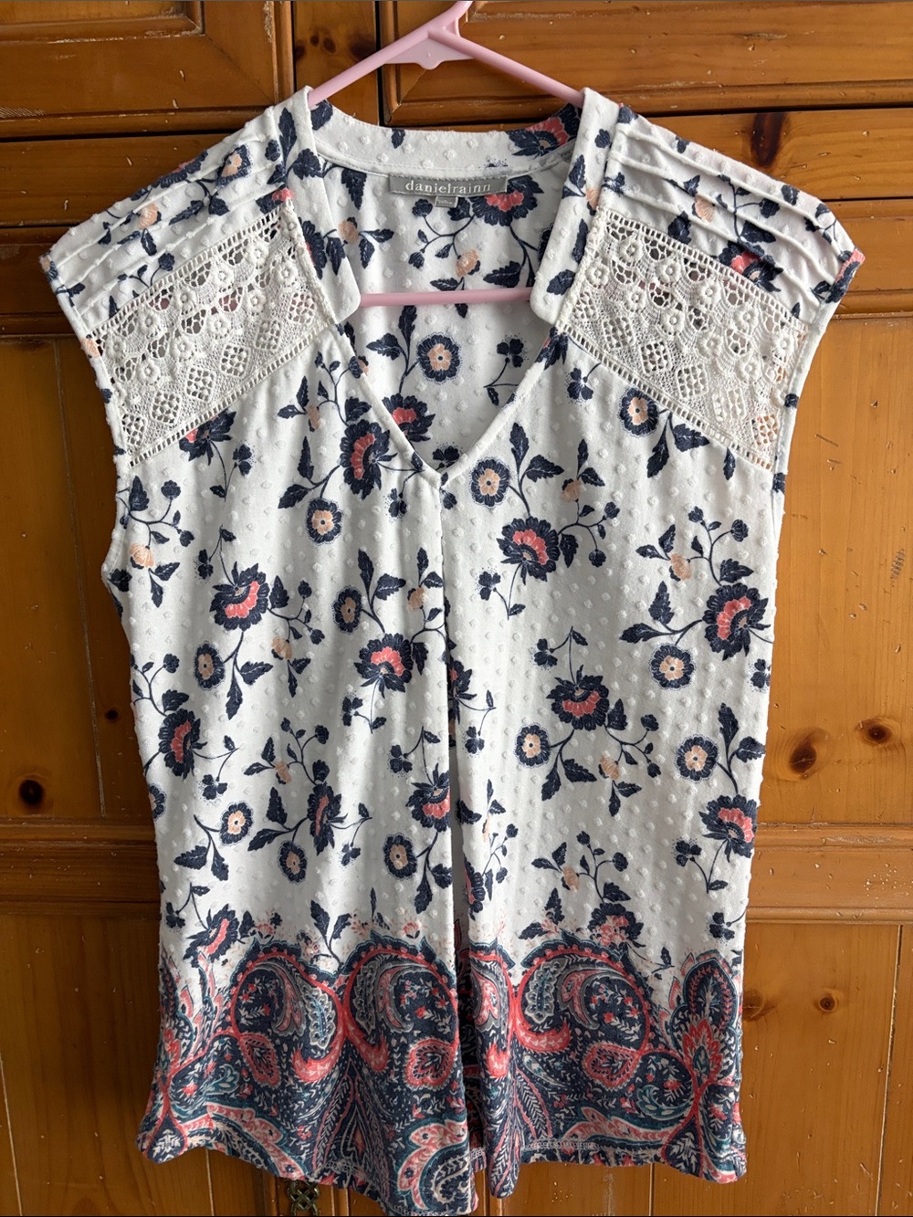 Daniel Rainn Cream Floral V-Neck Tank with Navy and Coral Accents